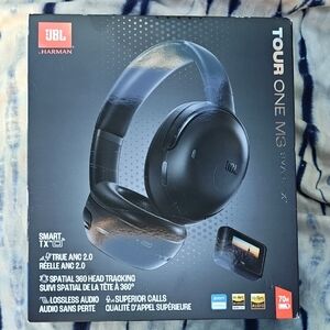 JBL Tour One M3 Wireless Headphones, Black - NEW
